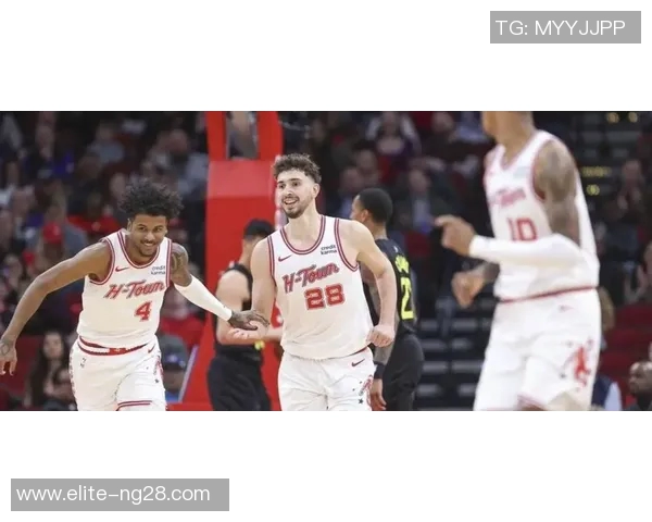 阿泰在火箭对阵爵士的精彩表现引发球迷热议与期待